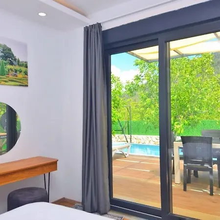 Doga Ile Basbasa Konforlu Tatil