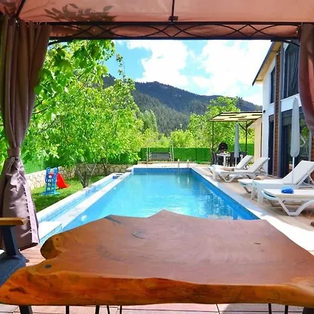 Doga Ile Basbasa Konforlu Tatil Вилла *